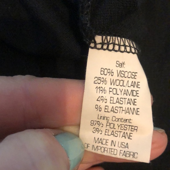 Theory size 4 black crepe dress; 2 slit pockets; unlined. - Picture 5 of 5